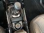 Peugeot 2008 1.2 PureTech Blue Lease Allure,Automaat,Navigatie,Parkeerassistent,Panoramadak,Climate&Cruisecontrol,Spraakbediening,Halfleder/Stof,Dakrail,16 Inch Lmv