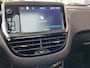 Peugeot 2008 1.2 PureTech Blue Lease Allure,Automaat,Navigatie,Parkeerassistent,Panoramadak,Climate&Cruisecontrol,Spraakbediening,Halfleder/Stof,Dakrail,16 Inch Lmv