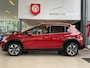 Peugeot 2008 1.2 PureTech Blue Lease Allure,Automaat,Navigatie,Parkeerassistent,Panoramadak,Climate&Cruisecontrol,Spraakbediening,Halfleder/Stof,Dakrail,16 Inch Lmv