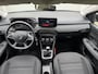 Dacia Jogger 1.0 TCe 100 Bi-Fuel Extreme 7p. / Trekhaak / Dealer Onderhouden / Achteruitrijcamera / 1e Eigenaar / Apple Carplay & Android Auto / Rondom Parkeersensoren / Navigatie / Cruise Control / Climate Control /