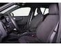 Volvo XC40 Recharge Core 70 kWh - Parkeercamera achter - Parkeersensoren voor & achter - Apple Carplay & Android Auto - Draadloze tel. lader - Cruise Control - Inklapbare trekhaak - 19' LMV