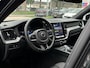 Volvo XC60 2.0 T8 Plug-in hybrid AWD Black Pano, Leer, Trekhaak, LM..