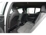 Volvo EX40 Single Motor Extended Range Plus 82 kWh | Trekhaak | Verwarmbare voorstoelen en stuurwiel | Keyless | Apple carplay/Android auto | Adaptieve cruise control | Warmtepomp