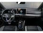 Volkswagen Golf 272pk 1.5 eHybrid GTE | Lederen Bekleding | Camera | Trekhaak | Adaptive Cruise | Elektrisch Panoramadak | Head-up Display | Stoelventilatie |