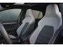 Volkswagen Golf 272pk 1.5 eHybrid GTE | Lederen Bekleding | Camera | Trekhaak | Adaptive Cruise | Elektrisch Panoramadak | Head-up Display | Stoelventilatie |