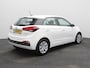 Hyundai i20 1.0 T-GDI Comfort | Automaat | Stoelverwarming voor | Navigatie | Airco | | Achteruitrijcamera | Achteruitrijcamera standaard | Airco (automatisch)