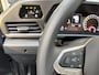 Volkswagen Caddy Maxi Cargo 2.0 TDI Comfort Airco - Apple carplay - Parkeersensor achter - Zijschuifdeur rechts - Tussenschot volledig - Zijwandbekleding laadruimte - Cruise control - Bluetooth - Start/stop systeem - Elektrische ramen - Stuur multifunctioneel - Regensensor