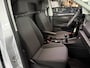 Volkswagen Caddy Maxi Cargo 2.0 TDI Comfort Airco - Apple carplay - Parkeersensor achter - Zijschuifdeur rechts - Tussenschot volledig - Zijwandbekleding laadruimte - Cruise control - Bluetooth - Start/stop systeem - Elektrische ramen - Stuur multifunctioneel - Regensensor