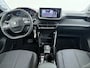 Peugeot 208 | Demo Deal | 1.2 Hybrid 110 e-DCS6 Business | Automatische verlichting | Elektrische parkeerrem | Extra getinte achterste zijruiten en achterruit