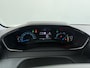 Peugeot 208 | Demo Deal | 1.2 Hybrid 110 e-DCS6 Business | Automatische verlichting | Elektrische parkeerrem | Extra getinte achterste zijruiten en achterruit
