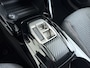 Peugeot 208 | Demo Deal | 1.2 Hybrid 110 e-DCS6 Business | Automatische verlichting | Elektrische parkeerrem | Extra getinte achterste zijruiten en achterruit