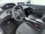 Peugeot 208 | Demo Deal | 1.2 Hybrid 110 e-DCS6 Business | Automatische verlichting | Elektrische parkeerrem | Extra getinte achterste zijruiten en achterruit