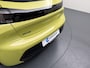 Peugeot 208 | Demo Deal | 1.2 Hybrid 110 e-DCS6 Business | Automatische verlichting | Elektrische parkeerrem | Extra getinte achterste zijruiten en achterruit