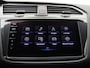 Volkswagen Tiguan 1.4 TSI eHybrid R-Line Business 245PK DSG SOH 92%, Panoramadak, Trekhaak, Black Style, 360gr. Camera, 20" LM Velgen, DCC, Leder, Memorystoel, Head-Up Display, Matrix LED Verlichting