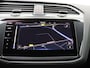Volkswagen Tiguan 1.4 TSI eHybrid R-Line Business 245PK DSG SOH 92%, Panoramadak, Trekhaak, Black Style, 360gr. Camera, 20" LM Velgen, DCC, Leder, Memorystoel, Head-Up Display, Matrix LED Verlichting