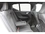 Volvo XC40 B4 Plus Dark | Panoramadak | Trekhaak | Verwarmbare voorstoelen, stuurwiel en voorruit | Premium audio by Harman Kardon | Apple carplay/Anrdoid auto | Adaptieve cruise control