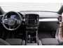 Volvo XC40 B4 Plus Dark | Panoramadak | Trekhaak | Verwarmbare voorstoelen, stuurwiel en voorruit | Premium audio by Harman Kardon | Apple carplay/Anrdoid auto | Adaptieve cruise control