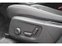 Volvo XC40 B4 Plus Dark | Panoramadak | Trekhaak | Verwarmbare voorstoelen, stuurwiel en voorruit | Premium audio by Harman Kardon | Apple carplay/Anrdoid auto | Adaptieve cruise control