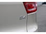 Volvo XC40 B4 Plus Dark | Panoramadak | Trekhaak | Verwarmbare voorstoelen, stuurwiel en voorruit | Premium audio by Harman Kardon | Apple carplay/Anrdoid auto | Adaptieve cruise control