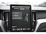 Volvo XC60 T8 Plug-in hybrid AWD Ultra Black Edition | Luchtvering | HUD | Massage seats | Stoel verkoeling | Bower & Wilkens |
