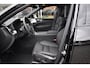 Volvo XC60 T8 Plug-in hybrid AWD Ultra Black Edition | Luchtvering | HUD | Massage seats | Stoel verkoeling | Bower & Wilkens |