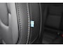 Volvo XC60 T8 Plug-in hybrid AWD Ultra Black Edition | Luchtvering | HUD | Massage seats | Stoel verkoeling | Bower & Wilkens |