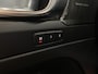 Volvo XC40 1.5 T4 Plug-in hybrid Plus Dark | Trekhaak | 20" Velgen | Harman/Kardon | Memory | Pilot Assist