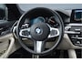 BMW 5-Serie Touring 520i High Executive | M-PAKKET | PANO | CAMERA |