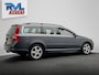Volvo V70 2.0T Momentum | Origineel Nederlands | Trekhaak Leder | Navigatie | Stoelverwarming | Climate-control | Cruise-control |