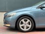 Volvo V40 1.6 D2 Summum * Navi * Cruise * Goed Onderhouden *