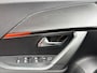 Peugeot e-2008 EV Active Pack 50 kWh -SOH 91.5%- 3 FASE-CLIMA-CAMERA-CRUISECONTROL-NAVI-FULL LED-1STE EIGENAAR!
