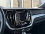 Volvo XC60 2.0 T4 R-Design 190 PK I Camera I Trekhaak I Stoelverwarming I Elektrische achterklep I Goed onderhouden