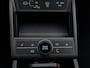 Hyundai Kona Electric Comfort Smart 64.8 kWh | Achteruitrijcamera | Parkeersensoren | Apple Carplay/Android Auto | Adaptieve Cruise Control | Stoelverwarming | Stuurverwarming |