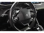 Peugeot e-208 EV GT Pack 50 kWh Stoelverwarming Panoramadak Achteruitrijcamera