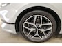 Kia Ceed Sportswagon 1.0 T-GDi ExecutiveLine Panoramadak Camera JBL Audio Stoelverwarming Stuurverwarming Parkeersensoren Extra getint Glas Navigatie Carplay Android Auto 17 Inch Velgen NL Auto