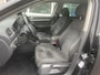 Volkswagen Golf 1.2 TSI Station HIGHLINE Nieuwe APK! Climate - Cruise - Parkeersensoren - Alcantara