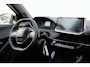 Peugeot 2008 1.2 Hybrid 136 Style | Airco | Parkeersensoren achter | LED Koplampen | Cruise control | DAB |