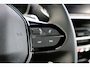 Peugeot 2008 1.2 Hybrid 136 Style | Airco | Parkeersensoren achter | LED Koplampen | Cruise control | DAB |