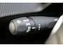 Peugeot 2008 1.2 Hybrid 136 Style | Airco | Parkeersensoren achter | LED Koplampen | Cruise control | DAB |