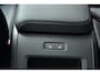 Volvo XC60 2.0 T6 Plug-in hybrid AWD Ultra Black Edition | Pano-dak | Harman/Kardon | Massage |