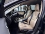 Volvo XC60 2.0 T5 R-Design | 240 PK | Trekhaak | Leder | NL-Auto | Elek. Achterklep | PDC voor + Achter |