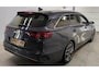 Kia Ceed Sportswagon 1.0 T-GDi ExecutiveLine Panoramadak Camera JBL Audio Stoelverwarming Stuurverwarming Parkeersensoren Extra getint Glas Navigatie Carplay Android Auto 17 Inch Velgen NL Auto