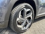 Hyundai Tucson 1.6 T-GDI 265pk PHEV Comfort Smart 4WD | Climate | Camera | Carplay | Keyless | Navigatie | Full - Led | Elek. Klep | Winterpakket | 19" Lichtmetaal | Digitale Cockpit | Parkeer Assistent | Adapt. Cruisecontrol | 1e Eigenaar