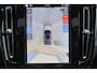 Volvo EC40 Extended Range Core 82 kWh - Panoramadak - IntelliSafe Assist & Surround - 360º Camera - Parkeersensoren voor & achter - Draadloze tel. lader - High Performance audio - 19' LMV