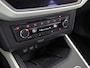 SEAT Arona 1.0 TSI Sport (APPLE CARPLAY, GROOT NAVI, CLIMATE, ZWART HEMEL, SPORTSTOELEN, PARKEERSENSOREN, ELEK PAKKET, CRUISE, NIEUWSTAAT)