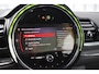 MINI Clubman 1.5 One Aut. | Xenon/LED | Stoelverwarming | Keyless | Navi | DAB | Black Pack