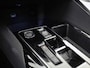 Peugeot 3008 1.6 HYbrid 225 Allure Sport 225Pk Automaat (APPLE CARPLAY, GROOT NAVI, 360 CAMERA, KEYLESS, SPORTSTOELEN, LEDER, GETINT GLAS, ZWART HEMEL, NIEUWSTAAT)