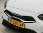 Kia Ceed 1.0 T-GDi DynamicPlusLine (APPLE CARPLAY, GROOT NAVI, STUUR/STOELVERWARMING, CAMERA, SPORTSTOELEN, TREKHAAK, GETINT GLAS, KEYLESS, NIEUWSTAAT)