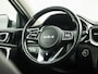 Kia Ceed 1.0 T-GDi DynamicPlusLine (APPLE CARPLAY, GROOT NAVI, STUUR/STOELVERWARMING, CAMERA, SPORTSTOELEN, TREKHAAK, GETINT GLAS, KEYLESS, NIEUWSTAAT)