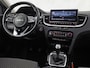 Kia Ceed 1.0 T-GDi DynamicPlusLine (APPLE CARPLAY, GROOT NAVI, STUUR/STOELVERWARMING, CAMERA, SPORTSTOELEN, TREKHAAK, GETINT GLAS, KEYLESS, NIEUWSTAAT)
